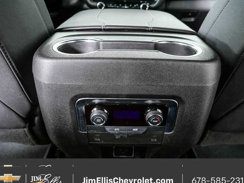 Used 2025 Chevrolet Tahoe LT image 19