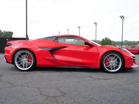 Used 2026 Chevrolet Corvette Z06 RWD image 52