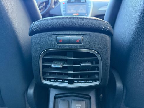 Used 2016 Lincoln MKZ w/ Equipment Group 300A Reserve image 32