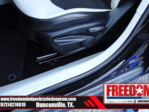 Used 2018 Jeep Compass Latitude FWD image 37