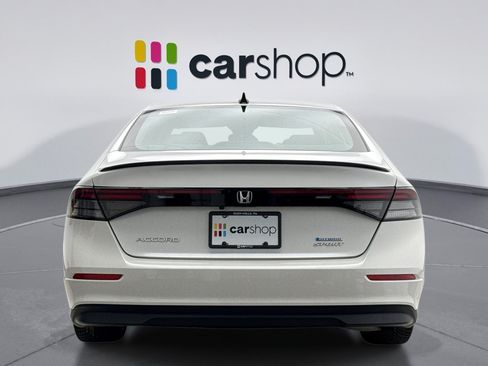 Used 2023 Honda Accord Sport image 4