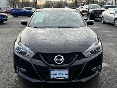Used 2018 Nissan Maxima SR w/ Midnight Edition image 3