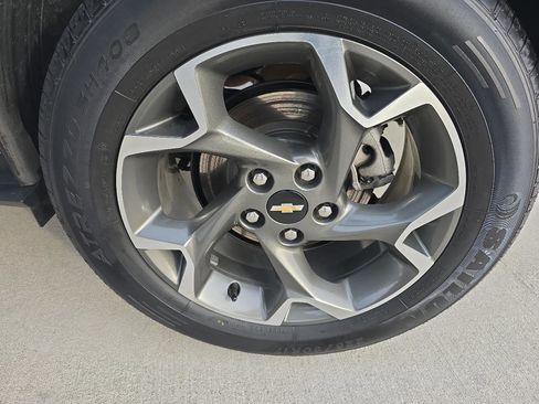 Used 2024 Chevrolet Trax LT image 11