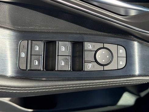 Used 2021 Nissan Rogue SV w/ Premium Package AWD/4WD image 18
