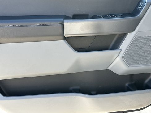 Used 2024 Ford F250 XLT image 10