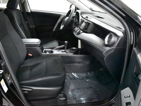 Used 2017 Toyota RAV4 LE image 16