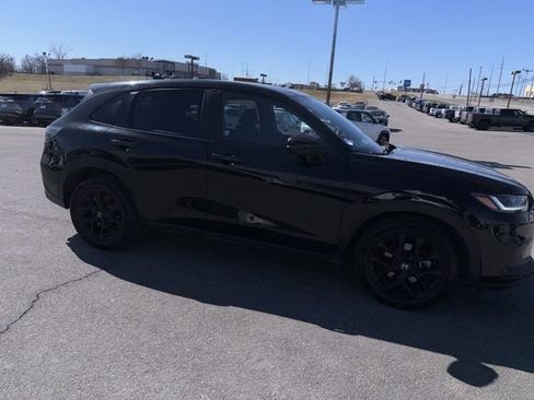 Used 2025 Honda HR-V Sport image 8