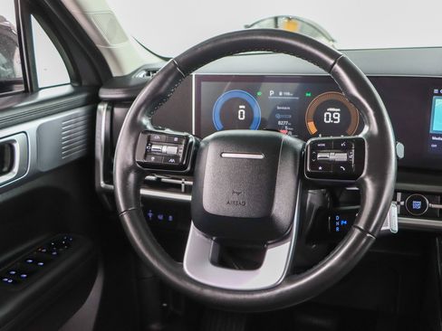 Used 2025 Hyundai Santa Fe SEL FWD image 12