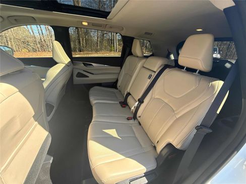 Used 2023 INFINITI QX60 Luxe w/ Cargo Package image 11