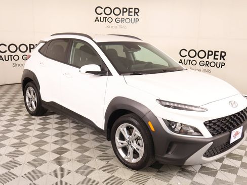Used 2022 Hyundai Kona SEL w/ Cargo Package AWD/4WD image 1