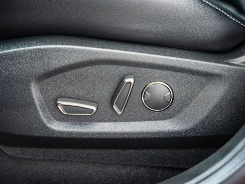 Used 2019 Ford Edge ST w/ Equipment Group 401A AWD/4WD image 42