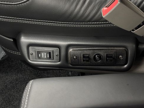 Used 2026 GMC Savana 2500 w/ Driver Convenience Package RWD image 40