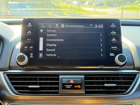 Used 2019 Honda Accord Sport image 54