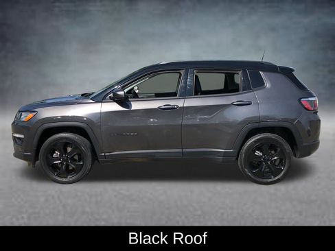 Used 2018 Jeep Compass Latitude AWD/4WD image 7