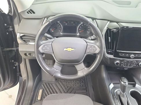 Used 2018 Chevrolet Traverse LT FWD image 14