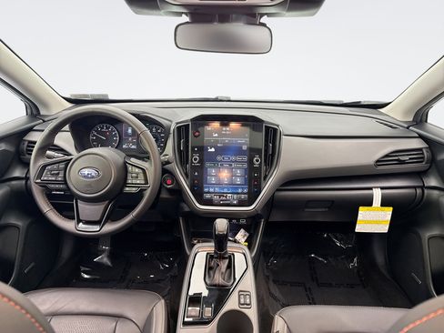 Used 2025 Subaru Crosstrek 2.5i Limited AWD/4WD image 14