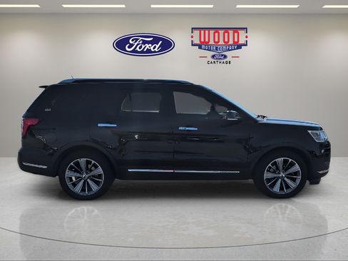 Used 2018 Ford Explorer Limited FWD image 2
