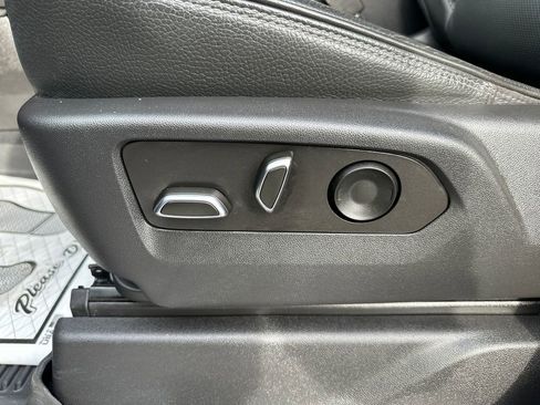 Used 2023 GMC Sierra 1500 Denali w/ Denali Reserve Package image 22