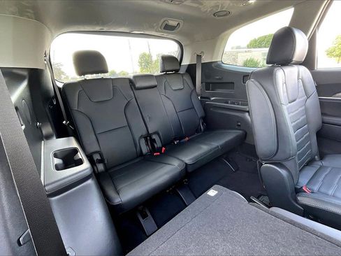 Certified 2025 Kia Telluride SX Prestige image 29