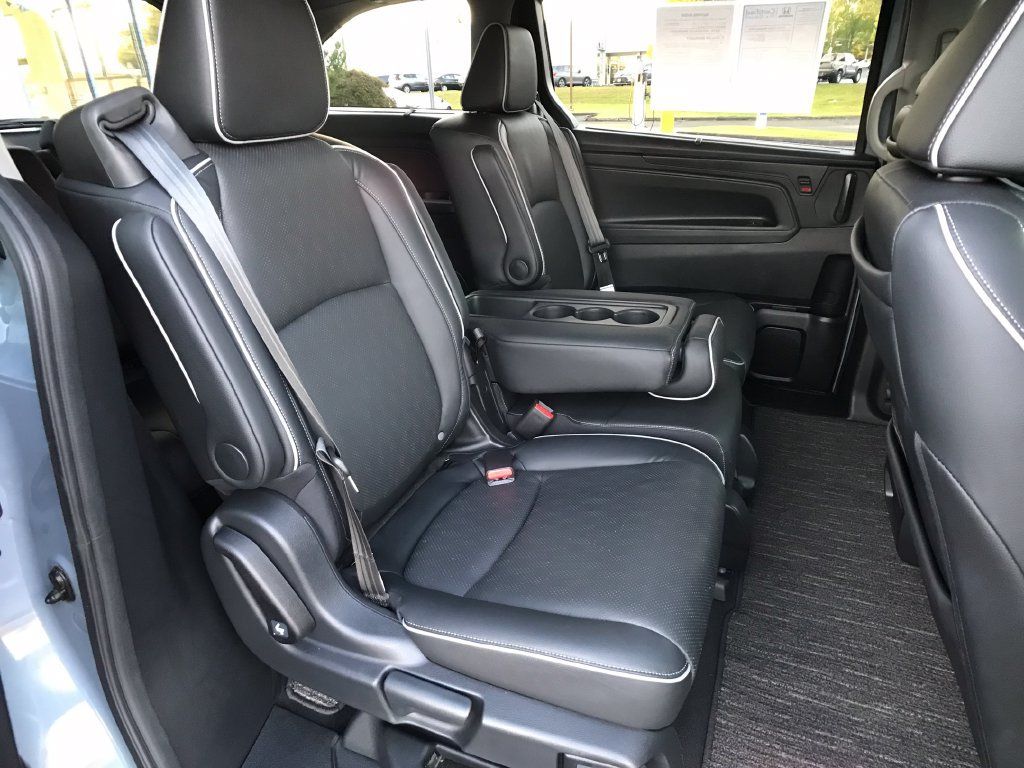Certified 2024 Honda Odyssey Elite image 36