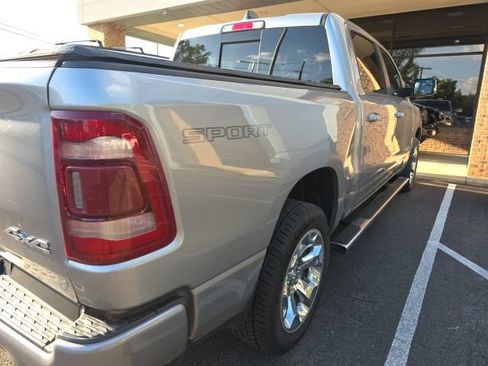 Used 2022 RAM 1500 Big Horn AWD/4WD image 16