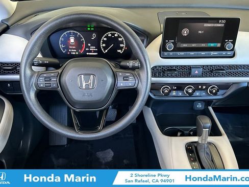 Certified 2025 Honda HR-V LX image 18