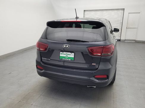 Used 2019 Kia Sorento AWD image 7