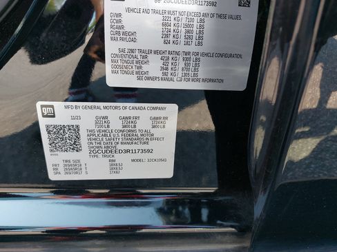 Used 2024 Chevrolet Silverado 1500 RST w/ Convenience Package II AWD/4WD image 39