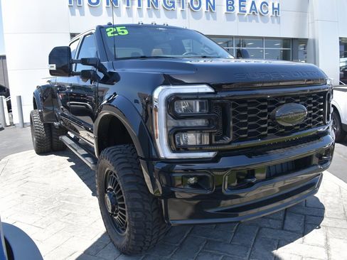 Used 2025 Ford F450 Lariat w/ FX4 Off-Road Package image 37