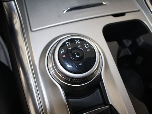 Used 2022 Ford Explorer XLT w/ Equipment Group 202A image 56