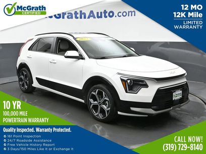 Used 2023 Kia Niro EX Touring