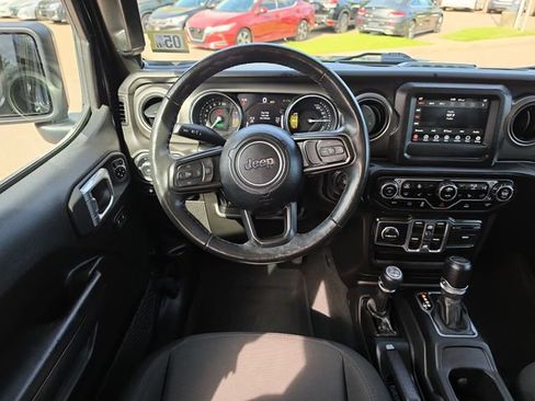 Used 2023 Jeep Wrangler Unlimited w/ Cold Weather Group AWD/4WD image 12