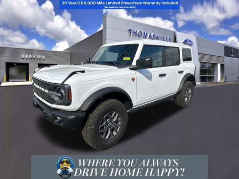 New 2025 Ford Bronco Badlands image 1