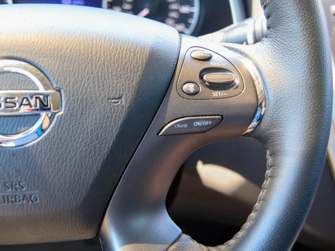 Used 2022 Nissan Murano SL FWD image 13