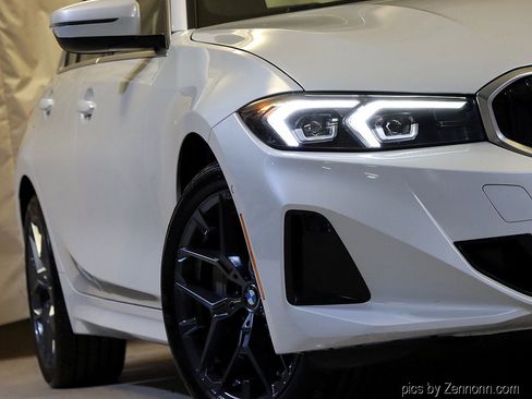 Certified 2025 BMW 330i xDrive Sedan image 4