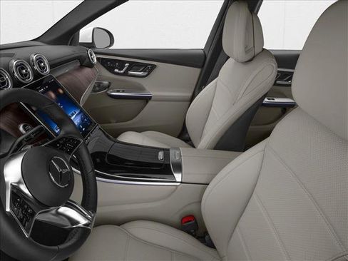 New 2026 Mercedes-Benz GLC 350e 4MATIC image 6