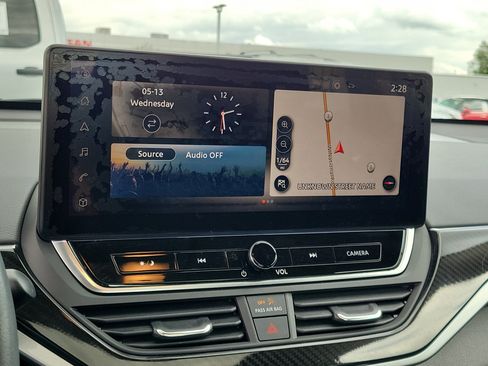 Used 2023 Nissan Altima 2.5 SR w/ SR Premium Package FWD image 26