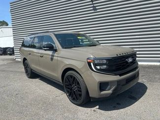 New 2027 Ford Expedition Platinum w/ Stealth Performance Package AWD/4WD video 1