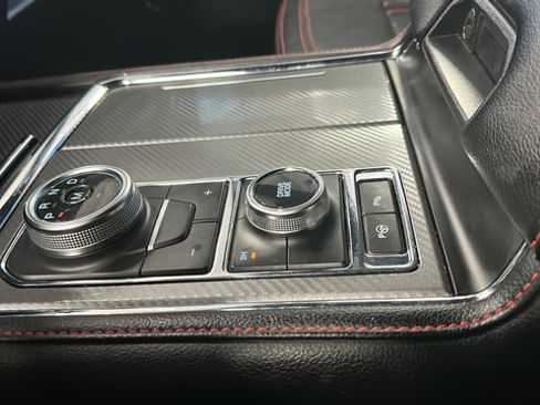 Used 2021 Ford Expedition Max Limited AWD/4WD image 19