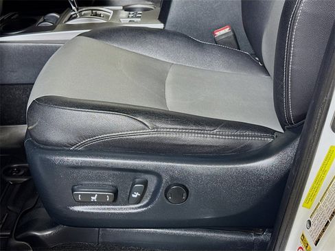 Used 2018 Toyota 4Runner SR5 image 17