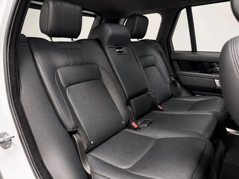 Used 2018 Land Rover Range Rover HSE AWD/4WD image 22