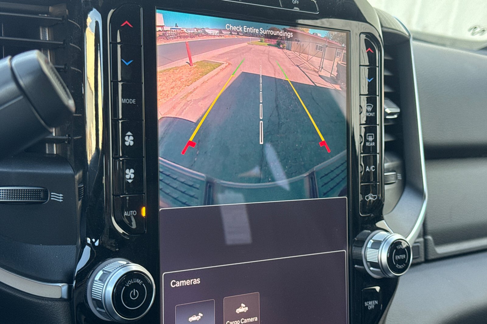 New 2027 RAM 3500 Big Horn AWD/4WD image 18