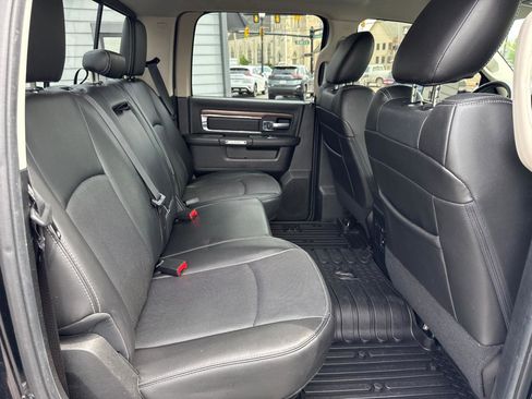 Used 2014 RAM 1500 Laramie w/ Convenience Group AWD/4WD image 11