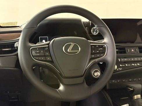 New 2025 Lexus ES 350 w/ Premium Package image 24