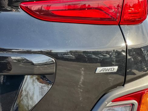 Used 2020 Hyundai Kona SEL AWD/4WD image 26