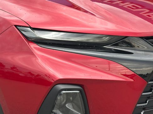 Used 2021 Chevrolet Blazer LT w/ LPO, Black Accent Package FWD image 35