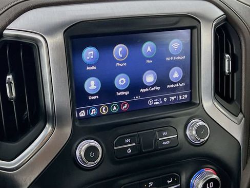 Used 2021 GMC Sierra 1500 SLT w/ SLT Premium Plus Package AWD/4WD image 17