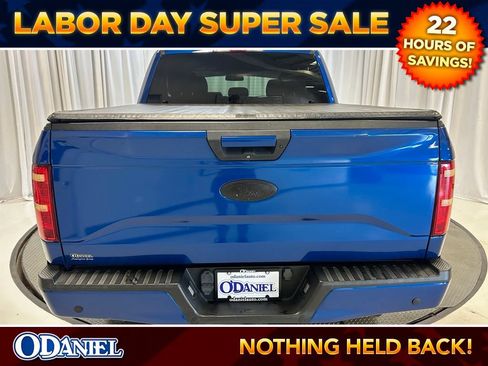 Used 2017 Ford F150 XLT w/ Equipment Group 302A Luxury AWD/4WD image 27