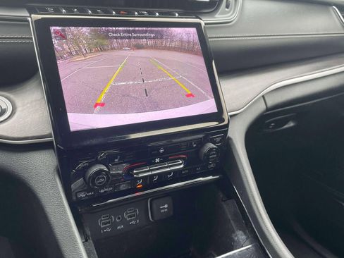 Used 2021 Jeep Grand Cherokee L Limited image 28