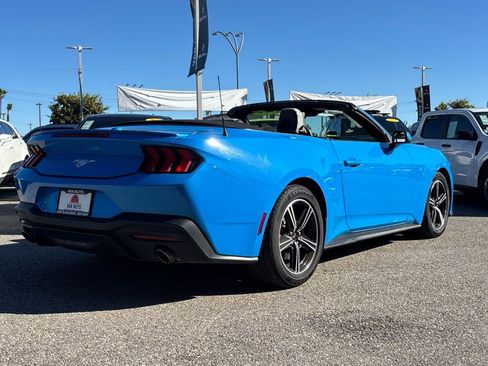 Used 2024 Ford Mustang Premium image 4